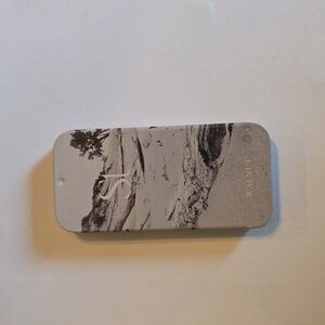 Seint Walnut Contour